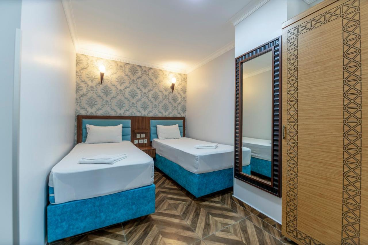 Hotel Ümıt Yenıkapi Estambul Exterior foto